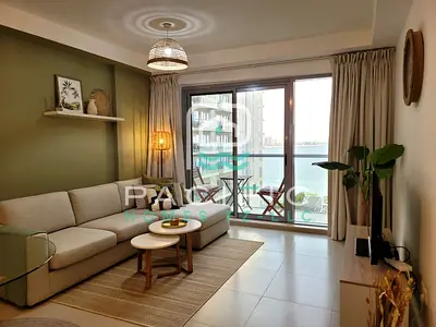 Stylish finishes 2-Bed | Stunning Water View