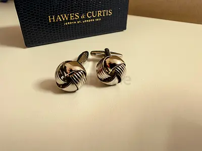 Hawes & Curtis Silver Knot Cufflinks - Like New