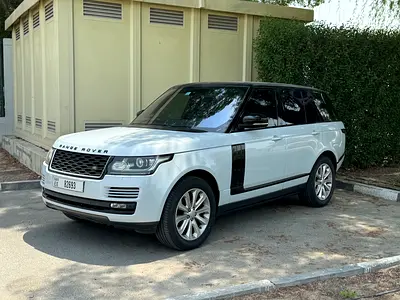 Pristine Land Rover Range Rover HSE 2016 | GCC Specs | Well Maintained