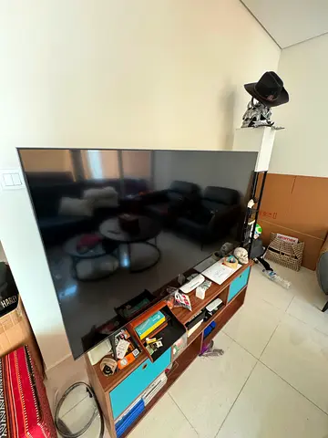 Samsung 65 Inch smart TV