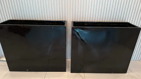 FREE Pair of Large Rectangular Glossy Black Planters