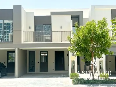 Bright & Modern 3BR Townhouse | Brand New