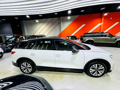 صورة 7 لـ 2024 AUDI Q5 E-TRON