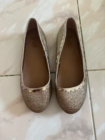 Girls kids gold ballet flat shoes