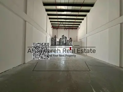 Warehouse for rent, 2,215 sq. ft., with 20 kW electricity supply; suitable for any business activity at a great price.