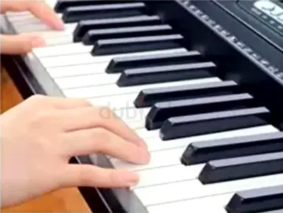 The MK-812 is a 61-key piano keyboard/Electric Keyboard / Digital Piano in Good Working Condition
