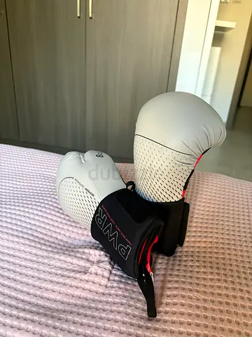 Boxing gloves