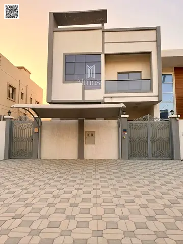 A distinctive villa with a ground floor + two floors (G+2), an excellent opportunity for families s