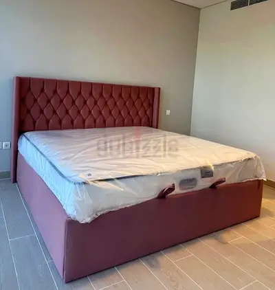 Modren design new King size Luxury Family bed With Matttress Available