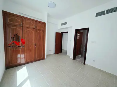 FRONT OF METRO. SPECIOUS 2BHK. BALCONY.. FAMILY ONLY