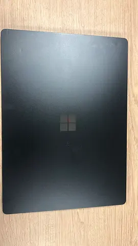 Microsoft  Laptop Laptop 6 ultra 7 32RAM-1TB