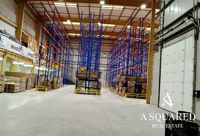 Premium Warehouse | High Capacity 250KW | Near DWC