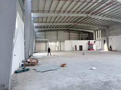 A huge 13,000 sq ft warehouse with 150 kW electricity – Umm Al Thu'ub. An opportunity for large projects – electricity connected and ready for handove