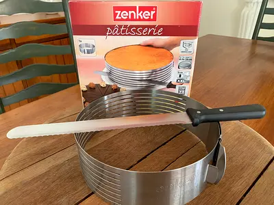 Zenker Patisserie 2 Piece Layer Cake Slicer Brand New Made in Germany
