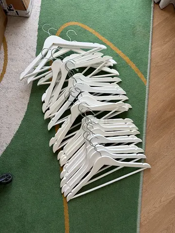IKEA BUMERANG White Wooden Hangers – 79 pcs