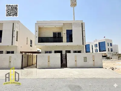 فيلا للبيع موقع مميز جدا شامل رسوم التسجيل مطله على شارعين تملك حر كافه الجنسيات