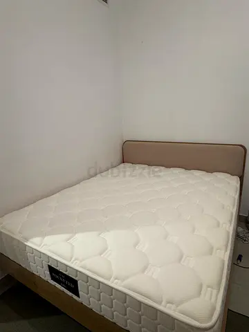 Queen mattress with simple bed frame - good condition