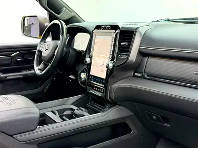 2022 RAM 1500 thumbnail 7