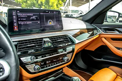 صورة مصغرة 13 لـ 2021 BMW 5-SERIES