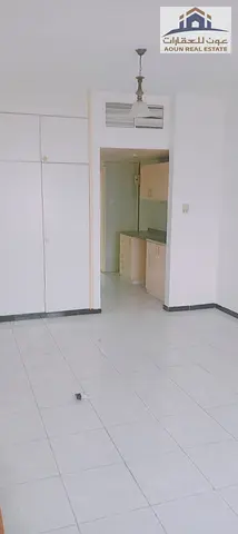 Al Majaz 2 Studio Prime location with full amenities Unobstructed view Central A/C + central gas