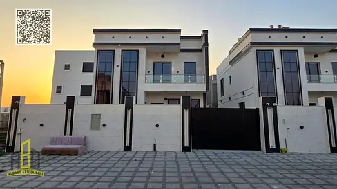 Villa for sale, including registration and ownership fees, top-quality finishes, close to all services.