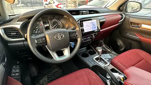 2026 Toyota HILUX — миниатюра 7