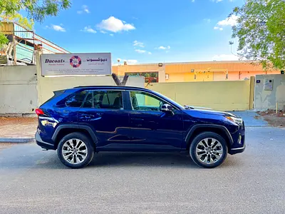 2025 Toyota RAV 4 照片 4