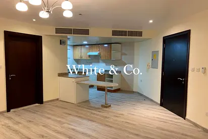 Vacant Unit | Prime Location | Investment