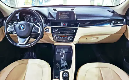 2017 BMW X1 缩略图 11