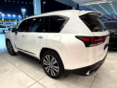 صورة 8 لـ 2025 Lexus LX-SERIES