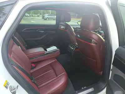 2019 AUDI A8 — миниатюра 7