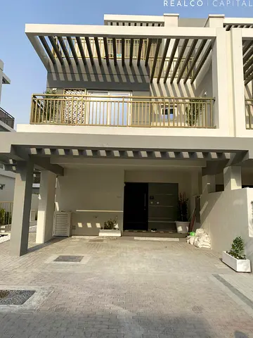 CORNER UNIT | BRAND NEW | LUXURY LIVING | CAMELIA