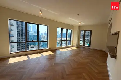 Upgraded | Vacant | Prime Location