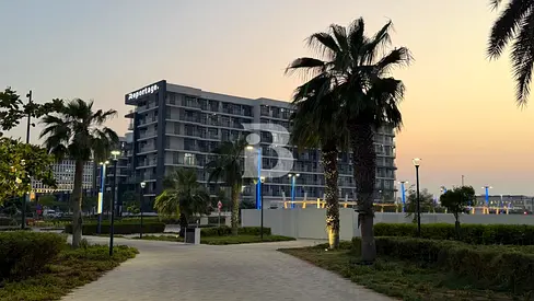 Available | Sun-Filled | Near Airport | Tawtheeq