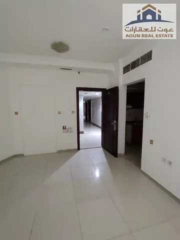 🔥 HOT LISTING | Modern Studio with Semi-Closed Kitchen for Rent in Al Taawun! Enjoy privacy and comfort with a clever layout featuring a semi-separa