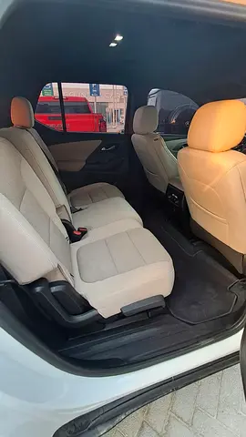 2022 Chevrolet TRAVERSE 照片 2