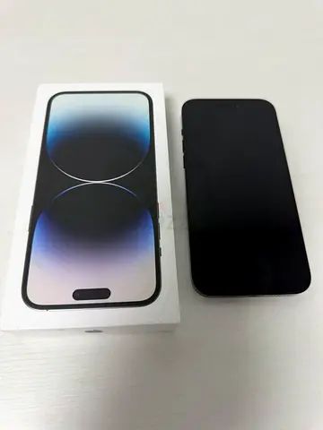 iPhone 14 Pro Max with original box - Perfect condition