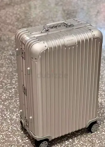 Premium master quality luggage