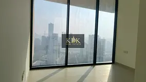 High-Floor 1BR | Laundry Room | Park View