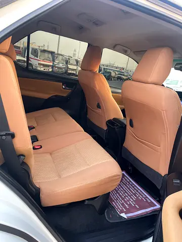 صورة 11 لـ 2018 Toyota FORTUNER