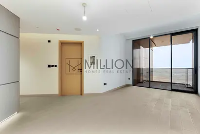 Brand New Apartment | Vacant | High Floor | Skyview