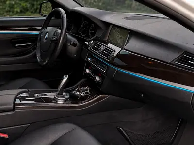 صورة مصغرة 12 لـ 2015 BMW 5-SERIES