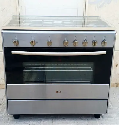 LG 90x60cm gas cooker 5burners working good