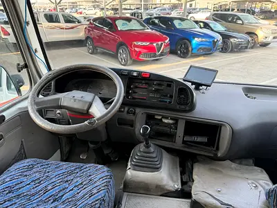2008 Toyota COASTER — миниатюра 6