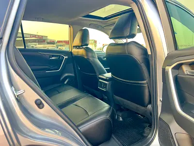 Toyota RAV4 XLE Premium, миниатюра 9