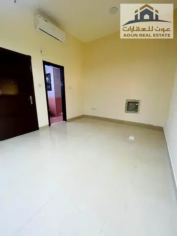 🏠 Premium Studio Apartment for Rent in Muwaileh Commercial A stylish and comfortable studio apartment is available in a prime location in Muwaileh C