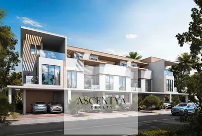 4 Bed Freehold Villas Gated Community | Emphasizes a lively neighborhood | Unlocking Your Dream Tow