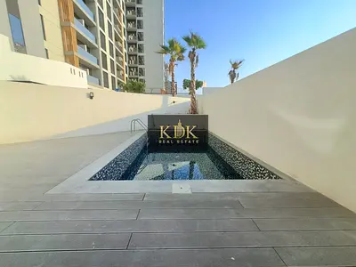 Spacious 1BR | Private Pool | Grab The Key