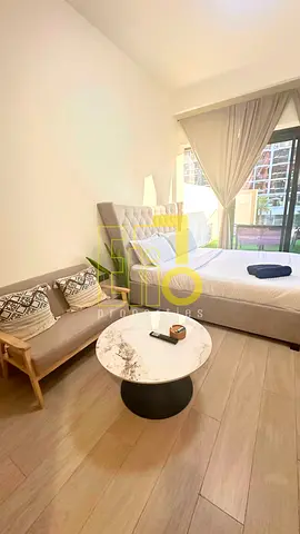 PRIME LOCATION | Fully Furnished I Ready to Move In
