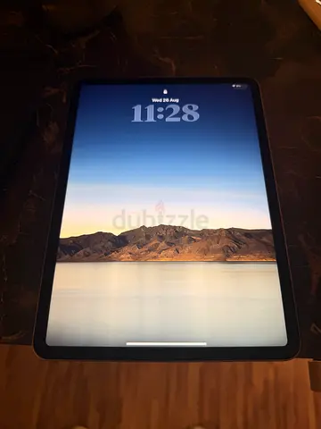 iPad Pro 11” M2 4th Gen 128GB Cellular / 5G – Excellent Condition